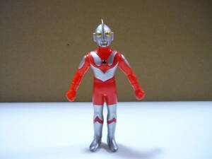 [管01]【送料無料】ソフビ ウルトラマン 1988 約12.5cm ウルトラマン フィギュア 円谷 特撮 バンダイ 当時物