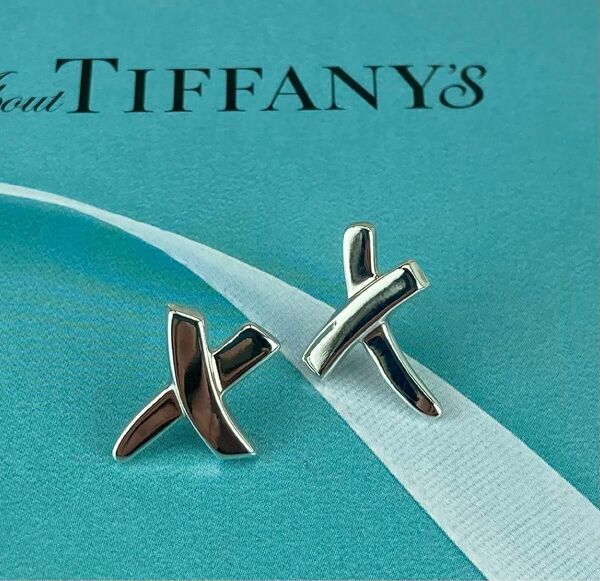 Tiffany & Co. ティファニー キス シルバー ピアス 925