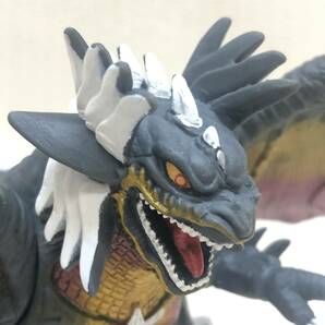 ★BANDAI バンダイ ウルトラ怪獣 怪獣 ゾグ 第2形態 フィギュア ソフビ 仮面ライダー 置物 おもちゃ コレクション 中古品★G001149の画像6