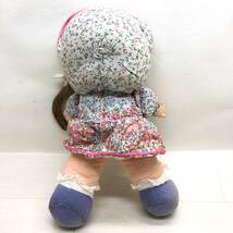 △ 女の子 洋風 人形 ドール 1994 レトロ アンティーク インテリア コレクション おもちゃ 現状品 △C72551_画像2