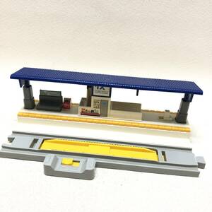 △ TOMY トミー プラレール つくばエクスプレス 駅 レール 部品 パーツ おもちゃ ホビー コレクション 中古品 △N72756