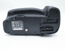 454■極上品■ Nikon ニコン マルチパワーバッテリーパック MB-D14_画像4