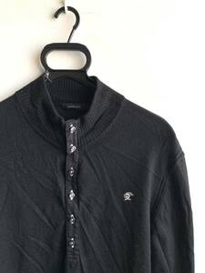 【美品】LOVELESS ニット セーター メンズ サイズ3 ブラック 黒 ヘンリーネック イタリア製ウール100% ナイト刺繍 ラブレス