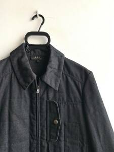 【フランス製】A.P.C. デニムジャケット メンズ M ブラック 黒 キルティング 中綿入り ライダース風 アーペーセー 美品