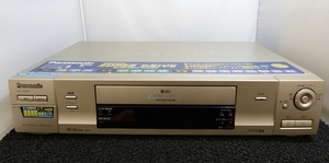 ◇中古保管品　Panasonic　パナソニック　ビデオデッキ　NV-SVB1 　S-VHS 動作品 状態良好　レトロ家電　ビデオ再生機　99年製◇