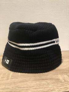 NEWERA ニューエラ　黒　ストライプ　ニット帽　帽子　