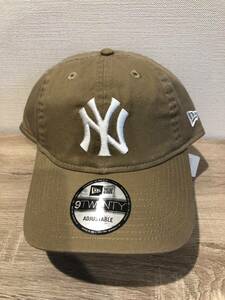 訳アリ　ヤンキース　MLB 野球　NEWERA　ニューエラ　カーキ系　帽子　キャップ 9TWENTY ADJUSTABLE フリーサイズ