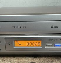 【い-2-13】人気モデル SHARP DV-HRW35 ビデオ一体型デッキ HDD DVD VHS シャープ 動作品 リモコン無 出力未確認 _画像6