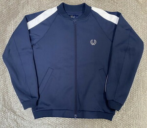 【サ-2-43】美中古品 FRED PERRY ブルゾン メンズ サイズS ネイビー 着丈約62cm 袖丈約63cm 幅約57cm フレッドペリー