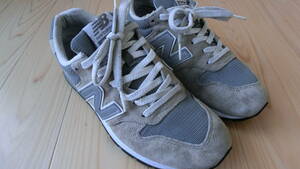 NB/ニューバランス　MRL996AG　２３．５cm　USED