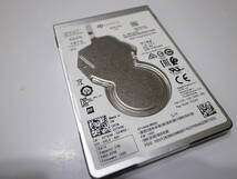 送料込み！SEAGATE ST1000LM035//使用時間6004時間//1TB HDD 2.5インチ SATA 7mm// _画像1