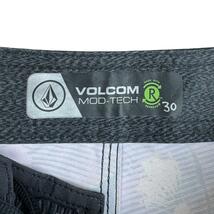 ★即決★サイズW30≒78cm★VOLCOM★水着 ショートパンツ ボルコム 花柄 サーフパンツ 水陸両用 撥水加工 ヴォルコム B-861 古着公園_画像7