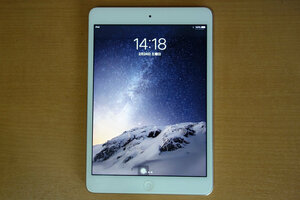 iPad mini 2 Wi-Fi 128GB ME860J/A シルバー おまけあり 送料無料