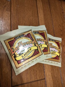 ERNIE BALL Earthwood LIGHT 3PACK 