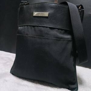 1円~【極美品】グッチ GUCCI ショルダーバッグ メンズ ビジネス メッセンジャー クロスボディ 斜め掛け ナイロン ロゴプレート ブラック