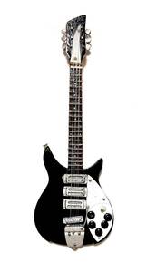 33ジョン・レノンミニチュアギター15 cm。ミニ楽器