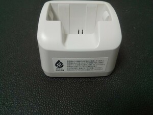 【 美品⑨ 廃盤ドコモ純正品 卓上ホルダ F49相互品F54 送料無料】対応機種 らくらくホンF-01M F-02J F-05G F-03L F-41C