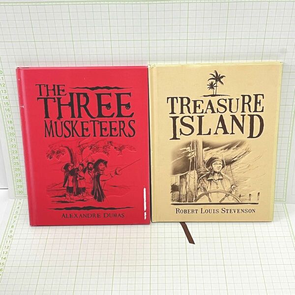 洋書『TREASURE ISLAND』＆『THE THREE MUSKETEERS』計２冊セット