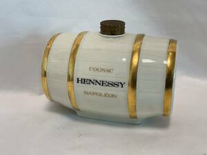 □HENNESSY ヘネシー ナポレオン オールドコニャック 樽型陶器ボトル 700ml 40% ボトル重量1132g 未開栓