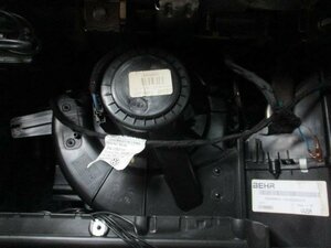 VWポロ　DBA-6RCBZ　H24年式　ヒーターモーター　No.240019