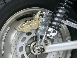 V-MAX1200　リアキャリパーサポート　ブレンボ4P/40mm用　OVER（オーヴァー）　