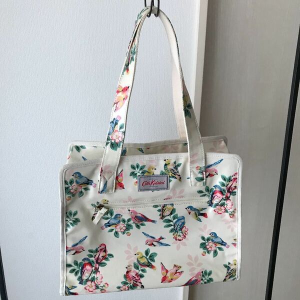 トートバッグ Cath Kidston キャスキッドソン 花柄 旅行　トラベル　鳥