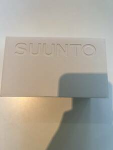 ほぼ新品 SUUNTO RACE TITANIUM CHARCOAL OW224 国内正規品