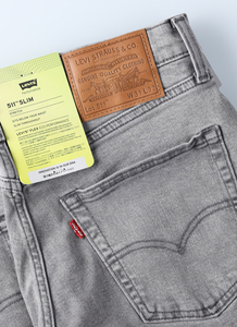 新品タグ付き15400円を/1点のみ■Levi's 511(R) プレミアムスリムSLIMライトグレーGRAY STONEWASH/045115548/31■在庫限り■