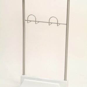 ★洗面所収納 体重計スタンド シルバー色 未使用品★