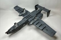 ・完成品・プラッツ/イタレリ 1/48 アメリカ空軍 攻撃機 A-10C サンダーボルト_画像9