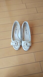 Гинза Канезацу ☆ ginza kanematsu ☆ Ivory, бежевая обувь ☆ Сделано в Японии ☆ 22,5 см ☆ насосы ☆ ginza kanematsu