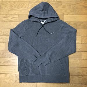 NIKE MEN*S HOODIE size-M( длина одежды 67 ширина 57) б/у NCNR