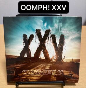 OOMPH! ウームフ！ XXV