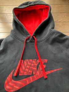 NIKE ビッグロゴ デカスウッシュ スウェットパーカーBLACK×RED Mサイズ