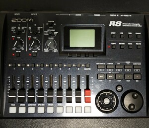 ZOOM MTR R8 マルチトラックレコーダー ズーム