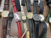 ◇時計 まとめ　SEIKO CITIZEN　CASIO　G-SHOCK　腕時計　置き時計　50個以上 【ジャンク】 _画像6