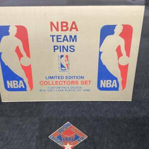◇NBA ピンバッチ NBA TEAM PINS COLLECTORS SET レイカーズ /セルティックス 額入り バスケットボールの画像5