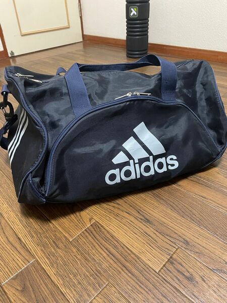 アディダス　adidas スポーツバッグ　ボストンバッグ 2way