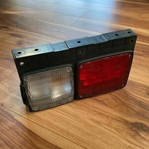  Isuzu Forward Elf tail lamp used practical use left 