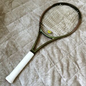 ウィルソン ブレード　Wilson Blade 100 V8 G2