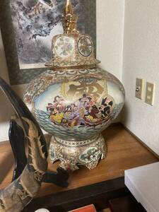 薩摩焼 大型 壺 高さ75×幅40cm 豪華絢爛 金襴手　金彩 宝船 武者図 花鳥図 骨董品