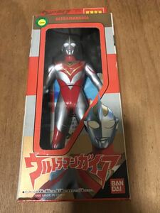  нераспечатанный, новый товар Bandai Ultra герой серии 30 Ultraman Gaya 