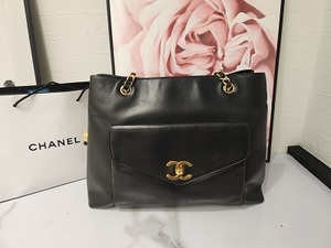 Chanel　ショルダーバッグ　黒　【８８５８－１