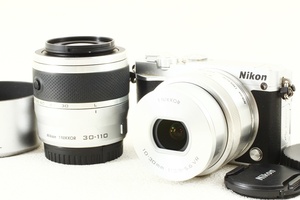 美品◆Nikon ニコン 1 J5 ダブルレンズキット◆2081万画素 ミラーレス/A3861