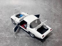 1/18 オートアート　マツダ コスモスポーツ ホワイト ロータリー MAZDA Cosmo Sport autoart_画像3