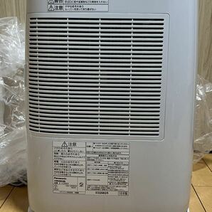 送料無料～（動作品 美品 ）Panasonic パナソニック F-YZR60 衣類乾燥除湿器 ホワイト 衣類乾燥機 除湿器 の画像2