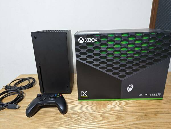 【美品】Xbox Series X 