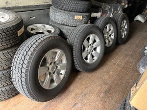 150系ランクルプラド純正17インチアルミ　BRIDGESTONE　BLIZZAK　DM-V3　265/65/17　２０２１年製　７分山　４本セット　格安　売り切り