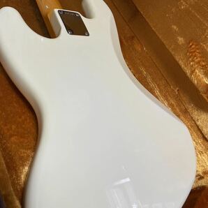 Fender American Vintage '62？ Jazz Bass -Olympic White 未使用付属品付きの画像4