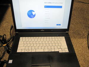 FUJITSU LIFEBOOK A577/S Core i5-7300U 2.6GHz/4GB/HDD500GB/DVDマルチ/15インチ/Win11/fullHD(1920x1080)中古